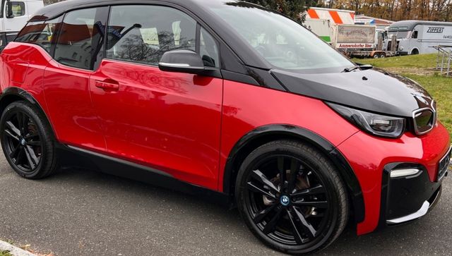 BMW i3s (120 Ah), 135kW, LEDER, PANO, WIE NEU, MWST