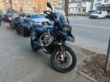 BMW 1250GS Adventure Triple Black Vollausstattung - Motorräder in Berlin