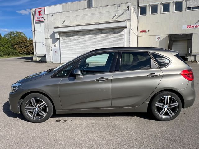 BMW 218 Active Tourer 218d Sport Line Sport Line