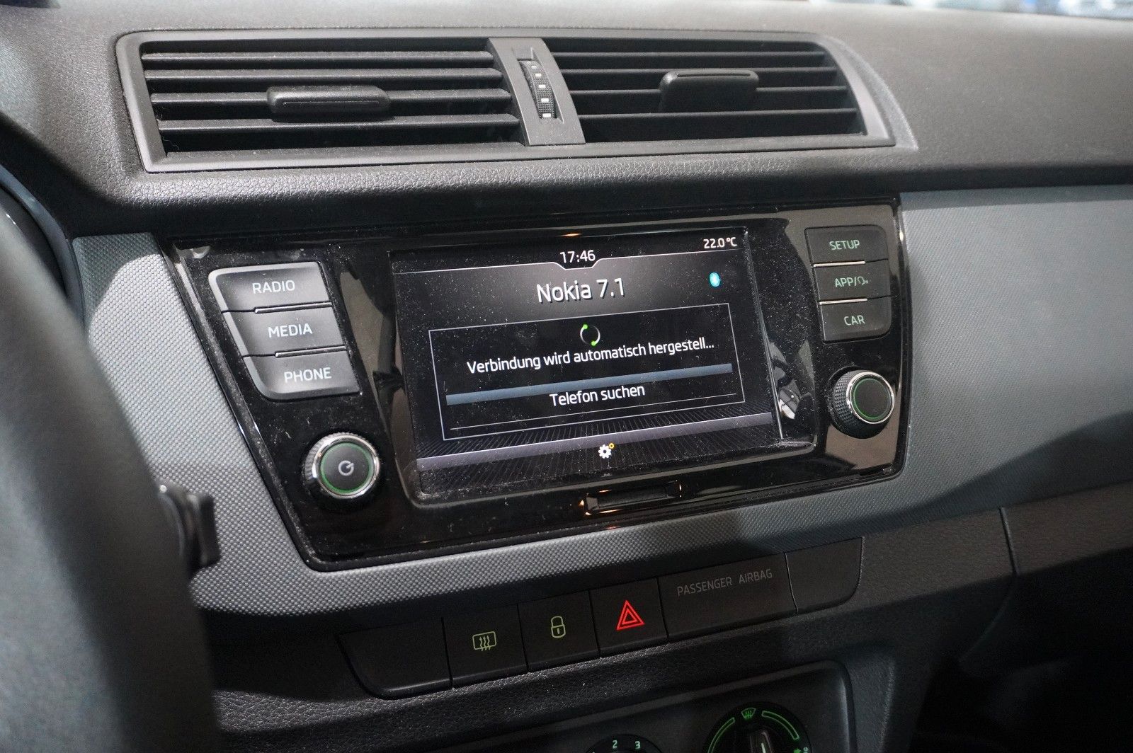 Fahrzeugabbildung SKODA Fabia 1.0 ACTIVE 5-TÜR LED/KLIMA/USB/NEBEL/BT