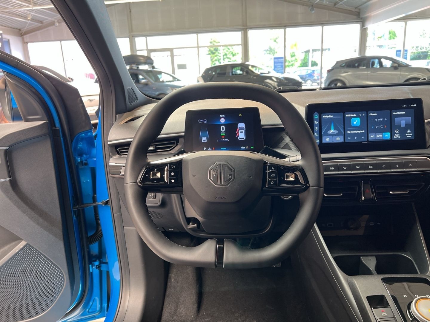 Fahrzeugabbildung MG MG3 Luxury Vorführwagen, Navi Leder digitales Co