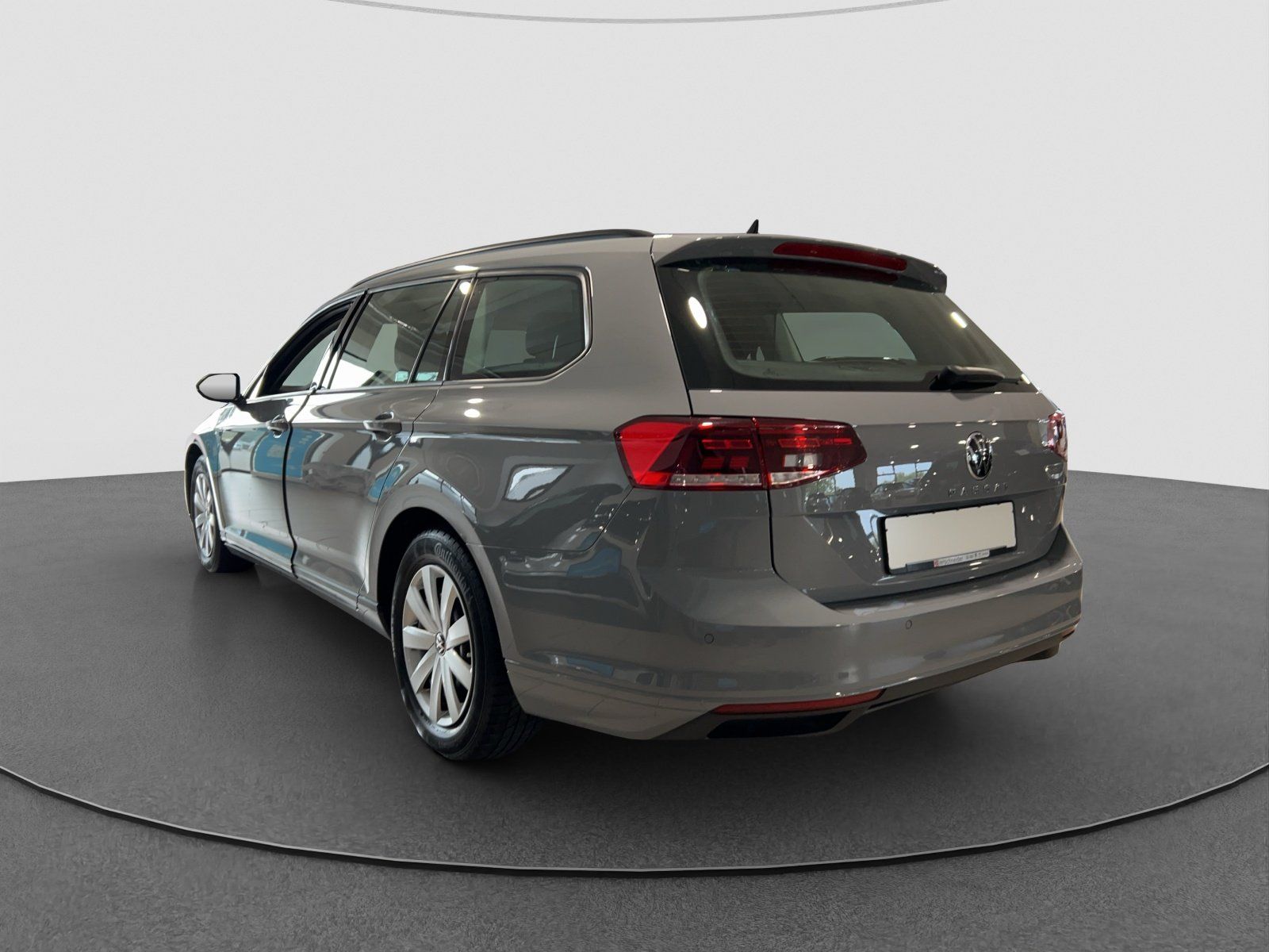 Volkswagen Passat Variant - Bild 6