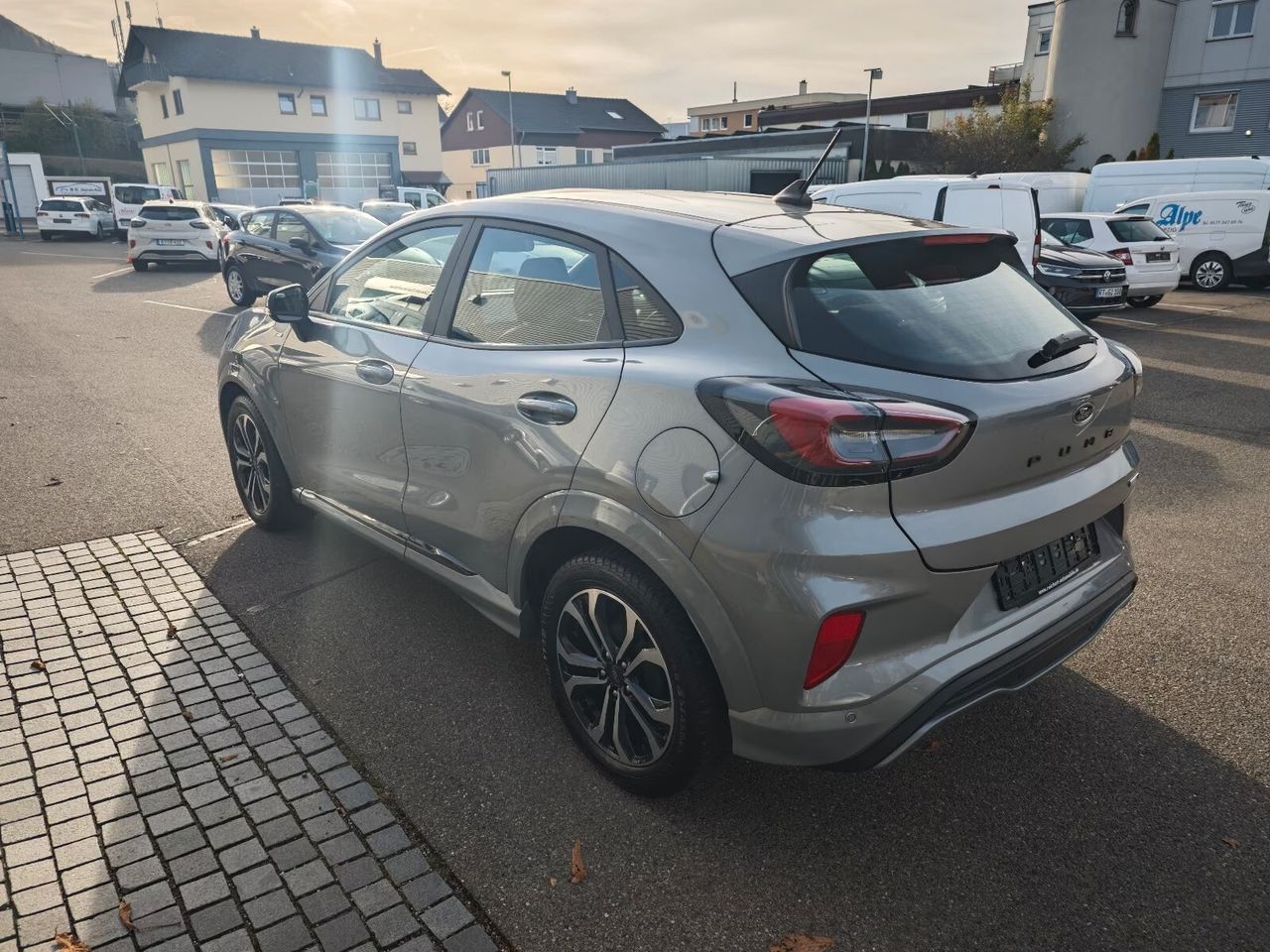 Ford Puma 1.0 EcoBoost Hybrid 125 CV S&S Titaniu imagem 2