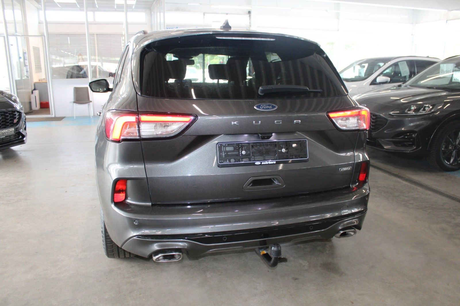 Fahrzeugabbildung Ford Kuga 2.5 PHEV ST-Line X Aut. LED B&O AHK HUD uvm