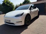 Tesla Model Y Performance / Batterie Zertifikat / AHK  - Tesla Model Y von privat