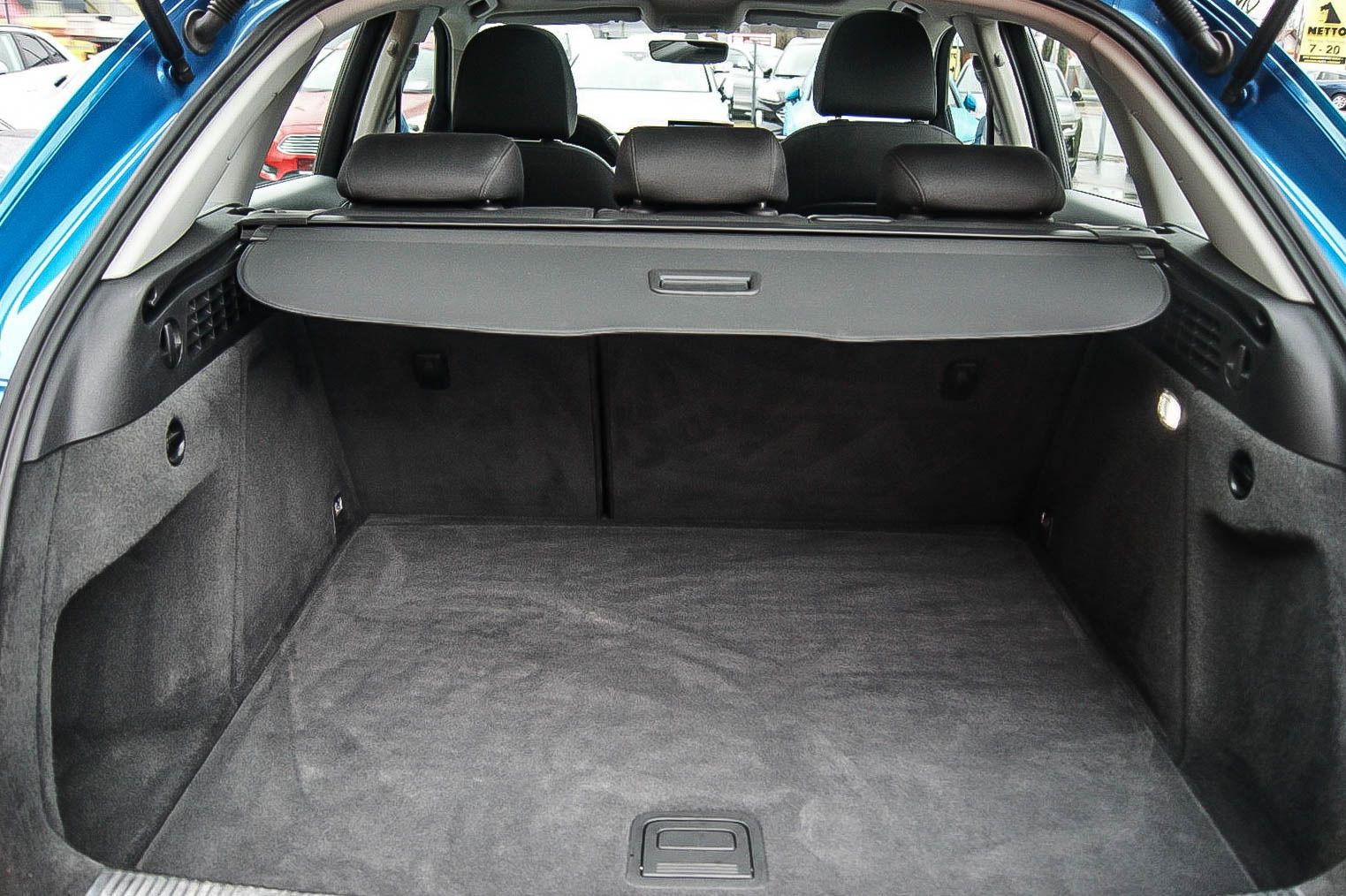 Fahrzeugabbildung Audi Q3 14 TFSI S-LINE PANORAMA LED KAMERA MMI 1.HAND