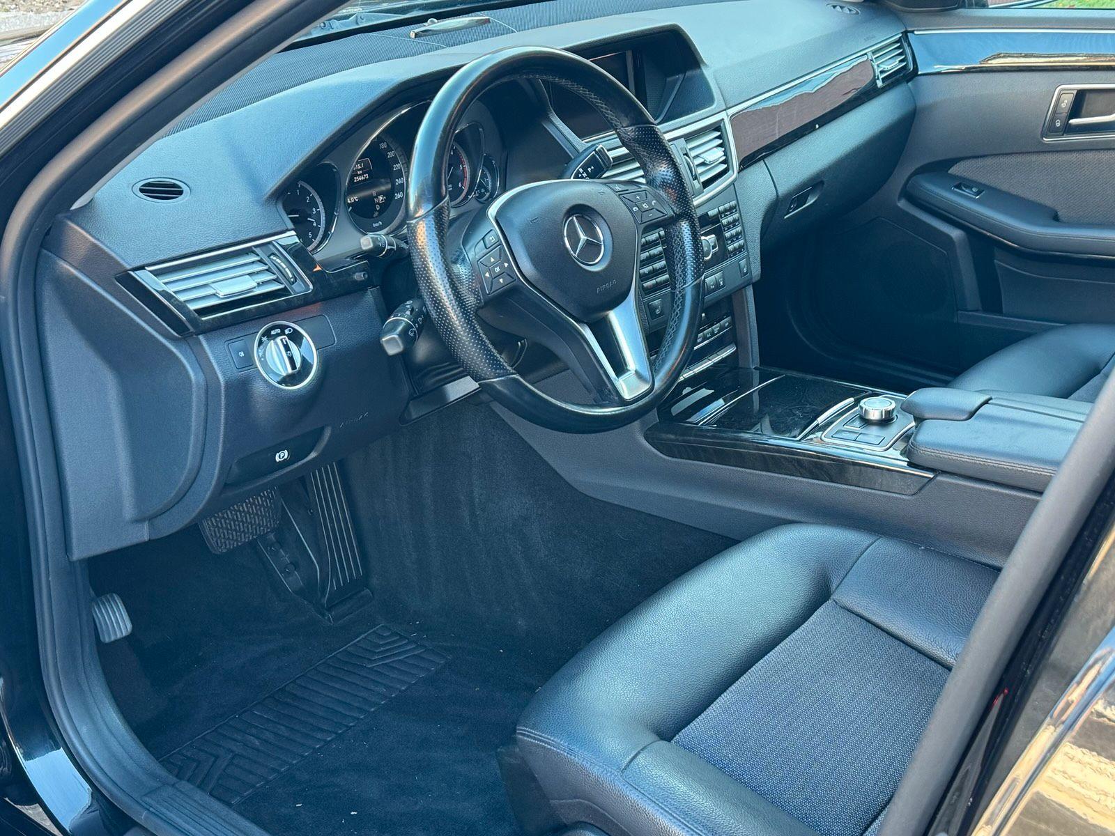 Mercedes-Benz E350 2013 — photo 9