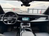 Audi SQ8 2022 , 126.000 km  - Audi SQ8 mit Benzin-Antrieb: Grau, Abstandswarner
