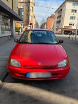 Toyota Motor und Getriebe sehr gut TÜV bis Januar 27 - gebrauchte Toyota Starlet aus dem Jahr 1997