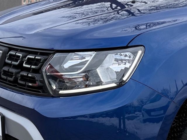 Fahrzeugabbildung Dacia Duster 4x2 Comfort Music Tce 90 4x2 SHZ+KLIMAAUT