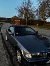BMW E36 318i Cabrio - BMW aus 1998: E36