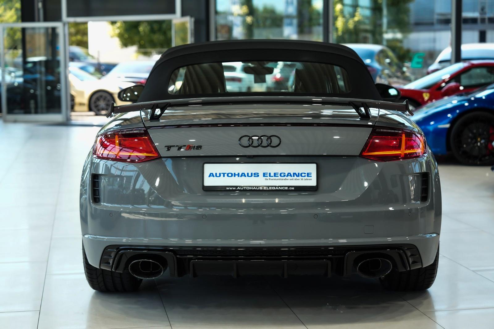 Audi TT RS Road. qu*NARDO-GRAU*CARBON*B&O*NAPPA*1.HD