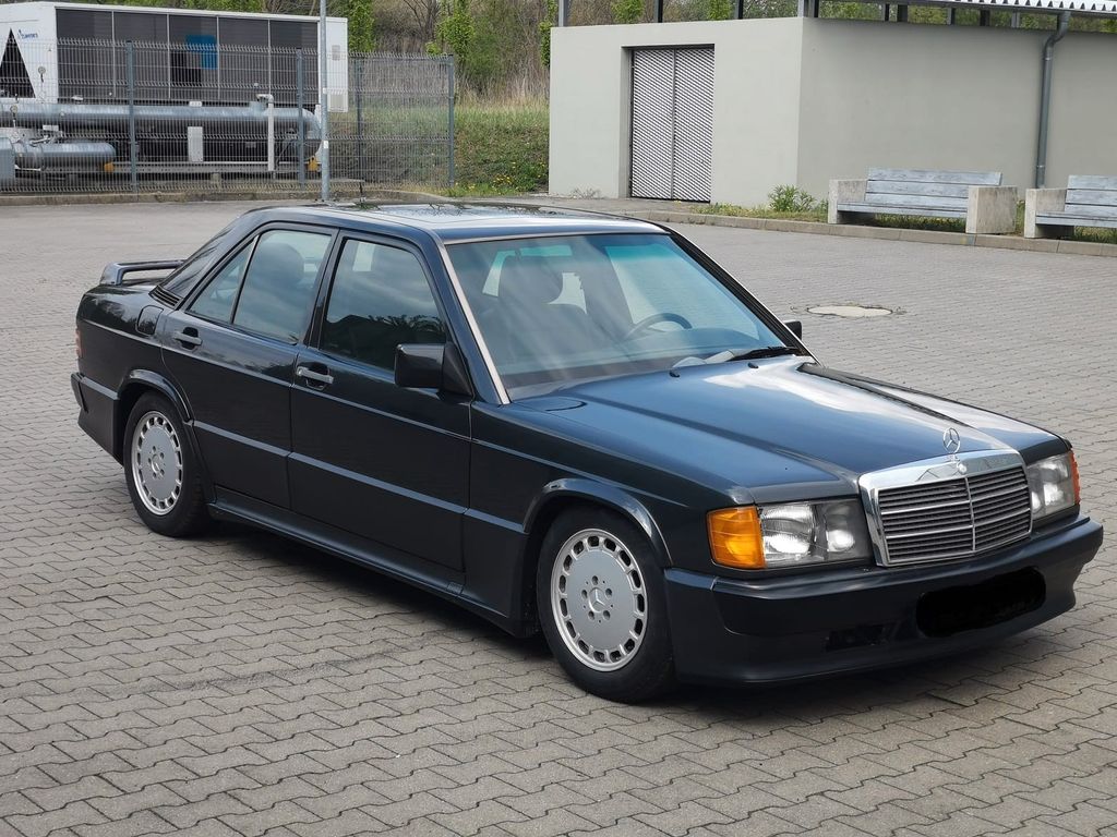 Mercedes-Benz 190