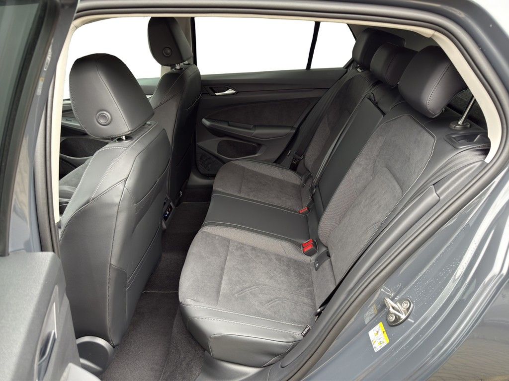 Volkswagen Golf - Bild 17