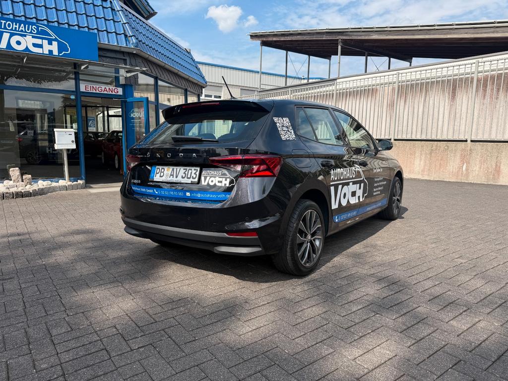 Skoda Fabia 2022 г. Чёрный, пробег 53000 км