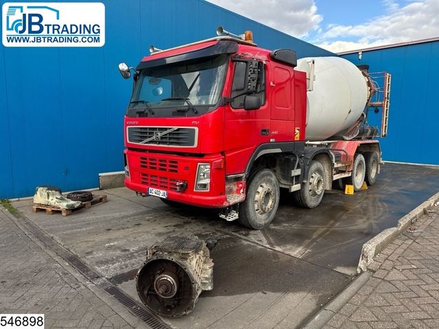 Volvo FM 440 8X4, Steel suspension, Liebherr 9m3