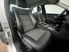 MERCEDES-BENZ E 200 CDI BlueEfficiency / 1.HD / GARANTIE / ILS