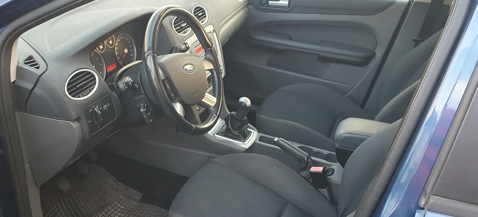 Ford Focus 2008 — photo 6