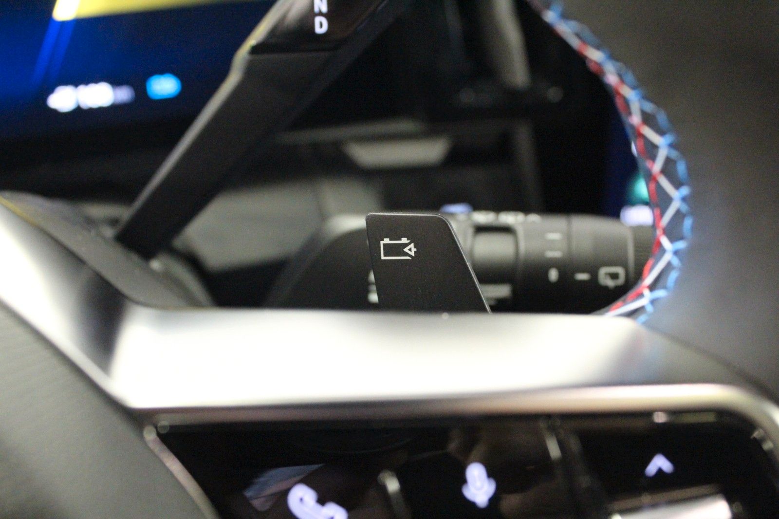 Fahrzeugabbildung Renault Scenic E-Tech 220 Long Range Esprit Alpine