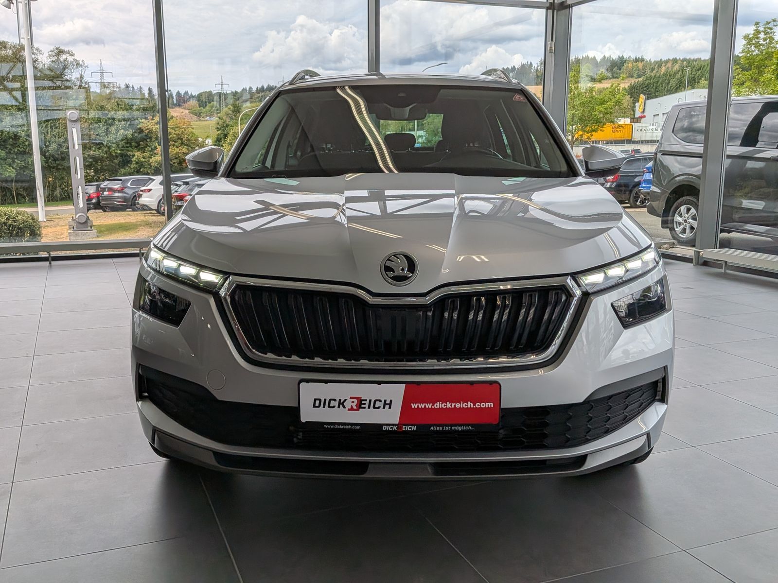 Fahrzeugabbildung SKODA Kamiq 1.6 TDI Style ad-LED PDC SHz Tempomat 18"
