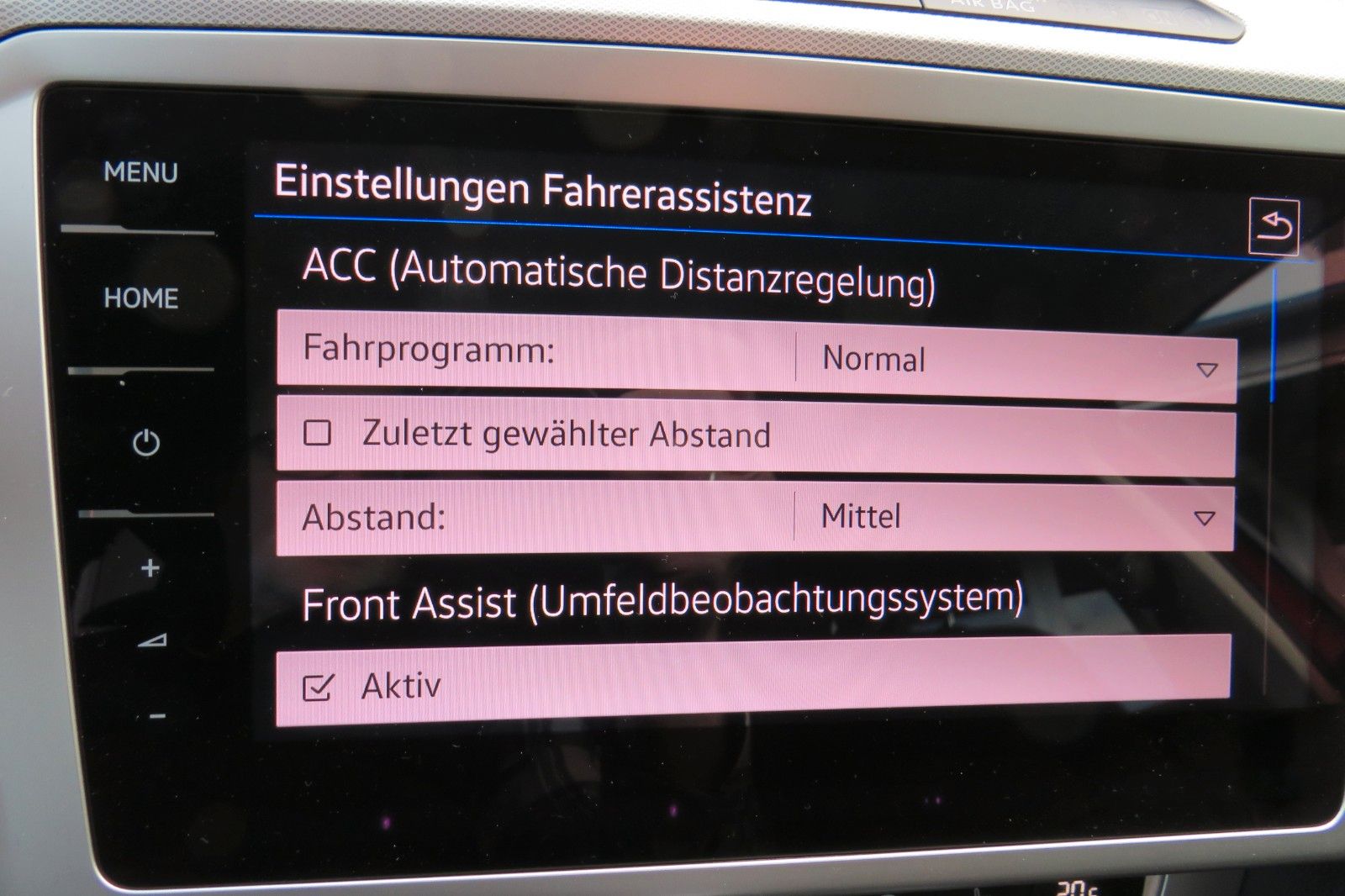 Fahrzeugabbildung Volkswagen Comfortline ACC LED KAMERA AHK NAVI APP-CONNECT