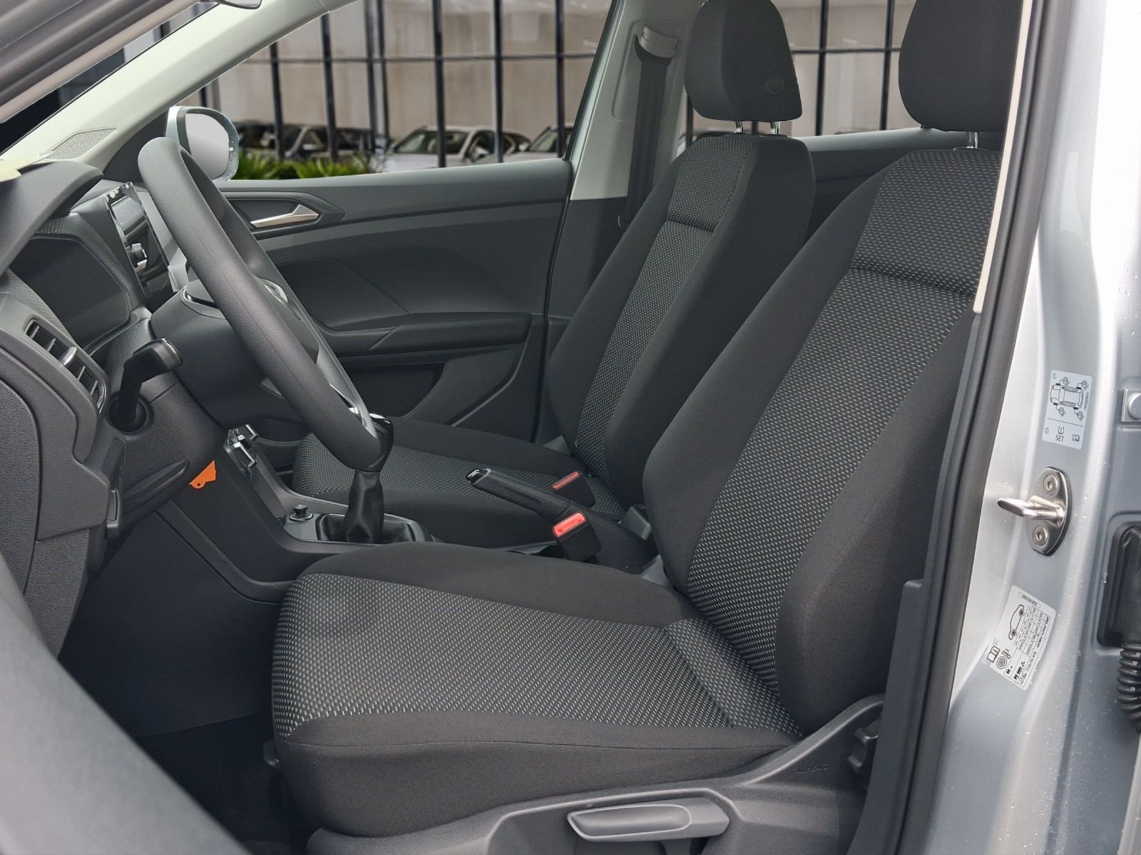 Volkswagen T-Cross - Bild 6