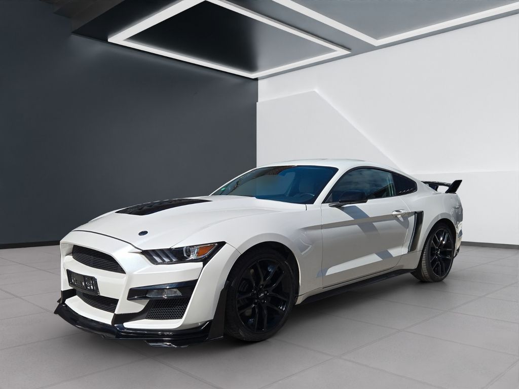 Image of Ford Mustang
