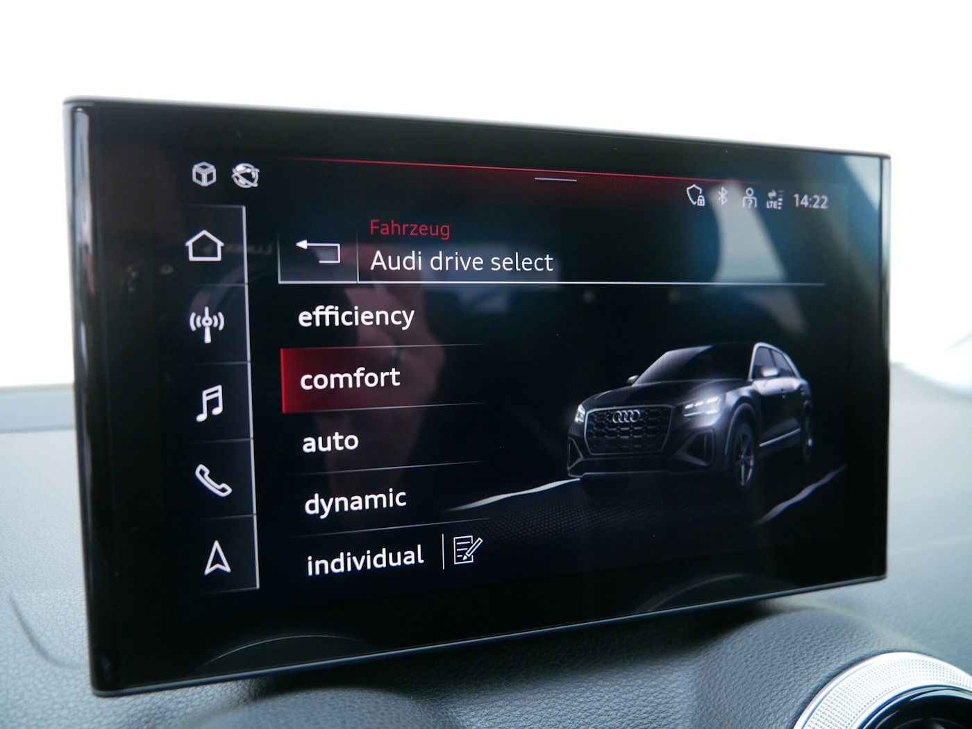 Fahrzeugabbildung Audi Q2 1.5 TFSI S-Line NEU43T DSG ACC Kamera SHZ LED