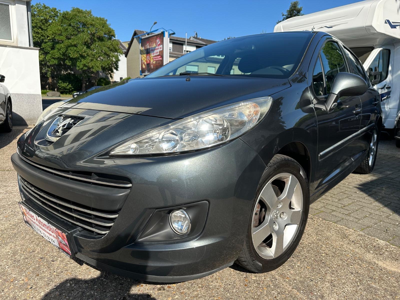 Peugeot 207 Automatik/ PDC