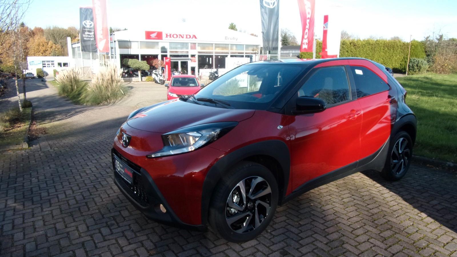 Toyota Aygo X Teamplayer D Automatik Kamera SONDERPREIS