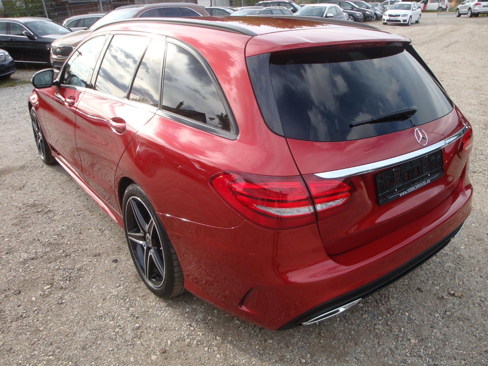 Mercedes-Benz C 180 T-Modell AMG Line Night-Paket/LED/Navi/AHK
