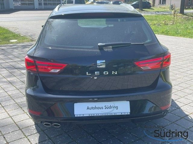 Leon ST 1,5 TSI Xcellence Navi LED ACC FullLink