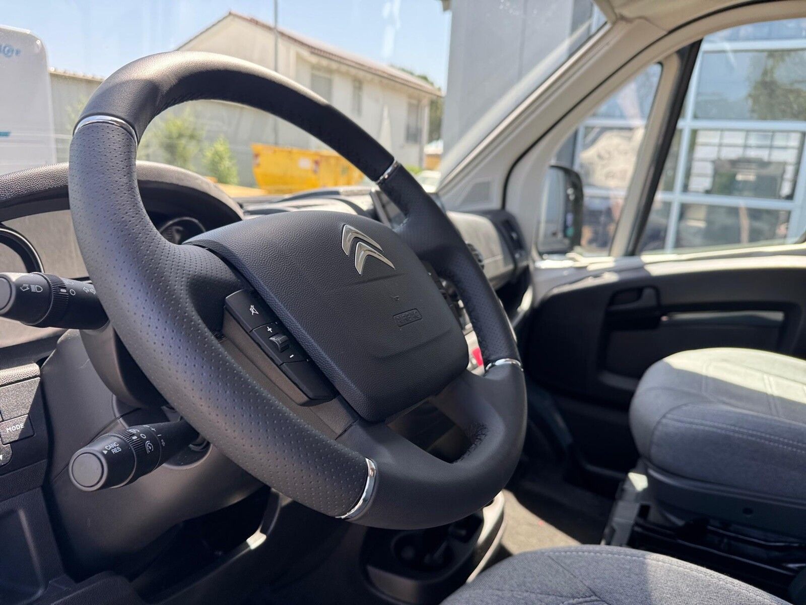 Fahrzeugabbildung Clever Runner Citroen 165 PS 6000 Euro geschenkt