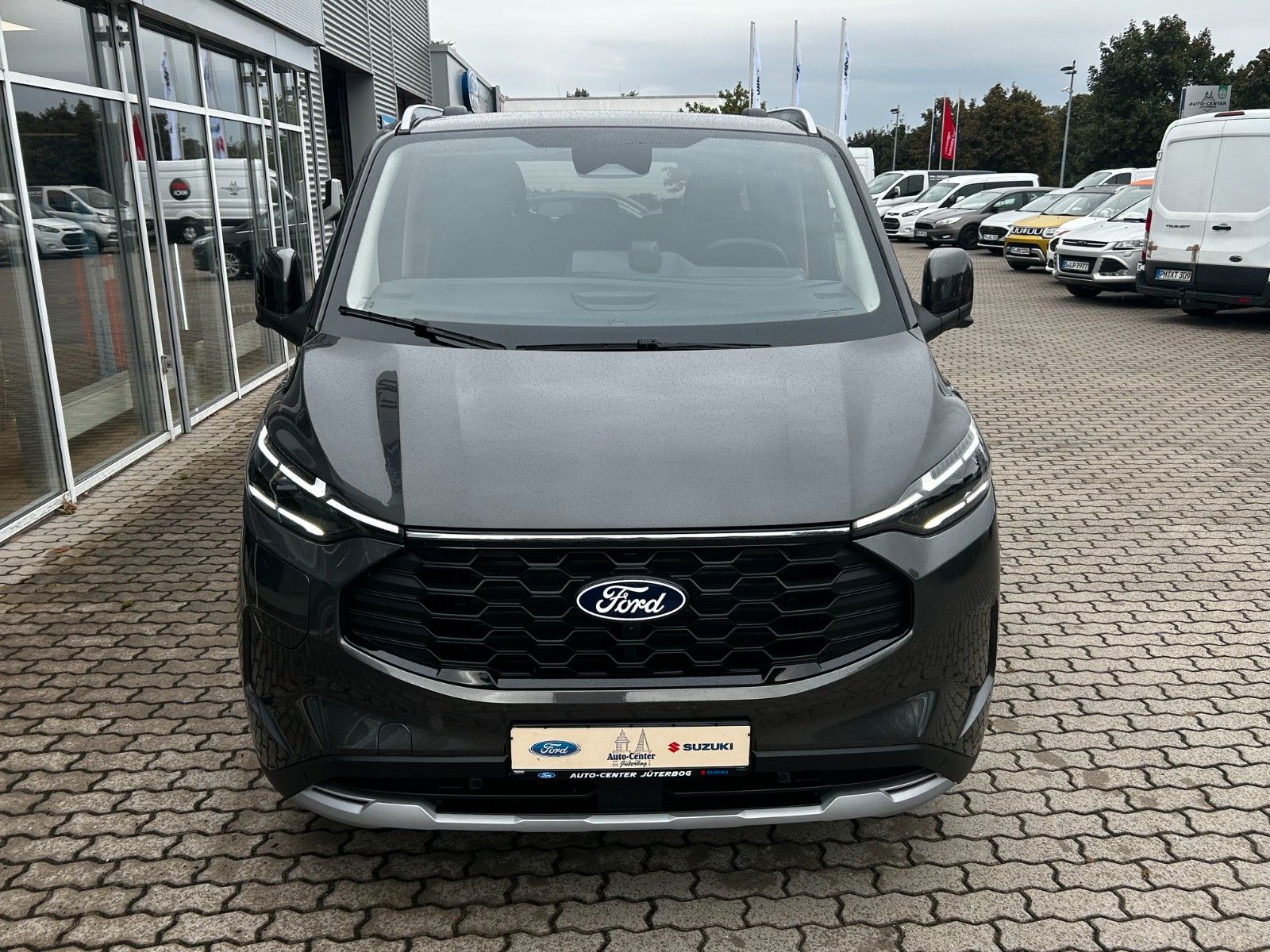 Ford Tourneo Custom Plug-in Hybrid 340 L1*MATRIX-LED* imagem 3