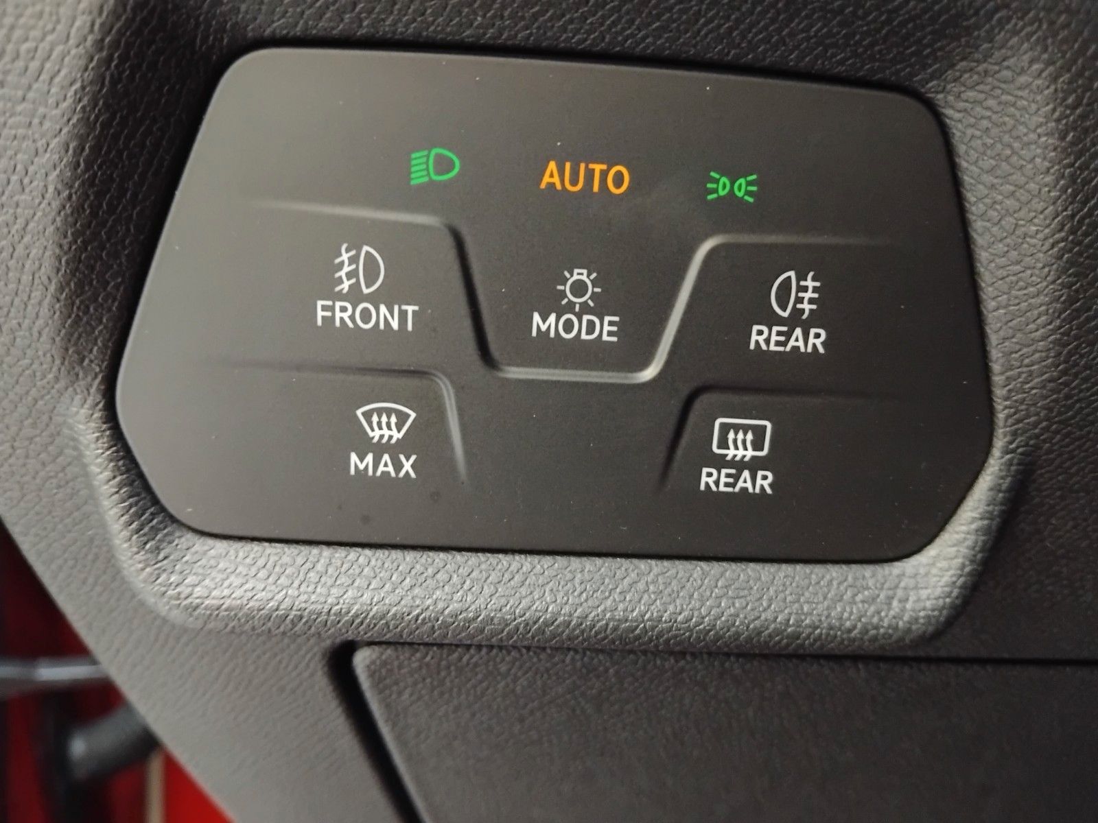 Seat Leon (09/2021, Benzin)