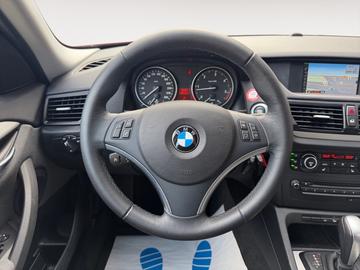 2010 BMW X1 缩略图 11