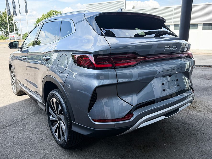BYD SEAL U