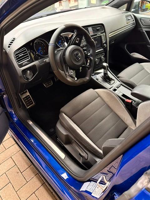 Volkswagen Golf 2.0 TSI DSG 4MOTION BMT R Variant R