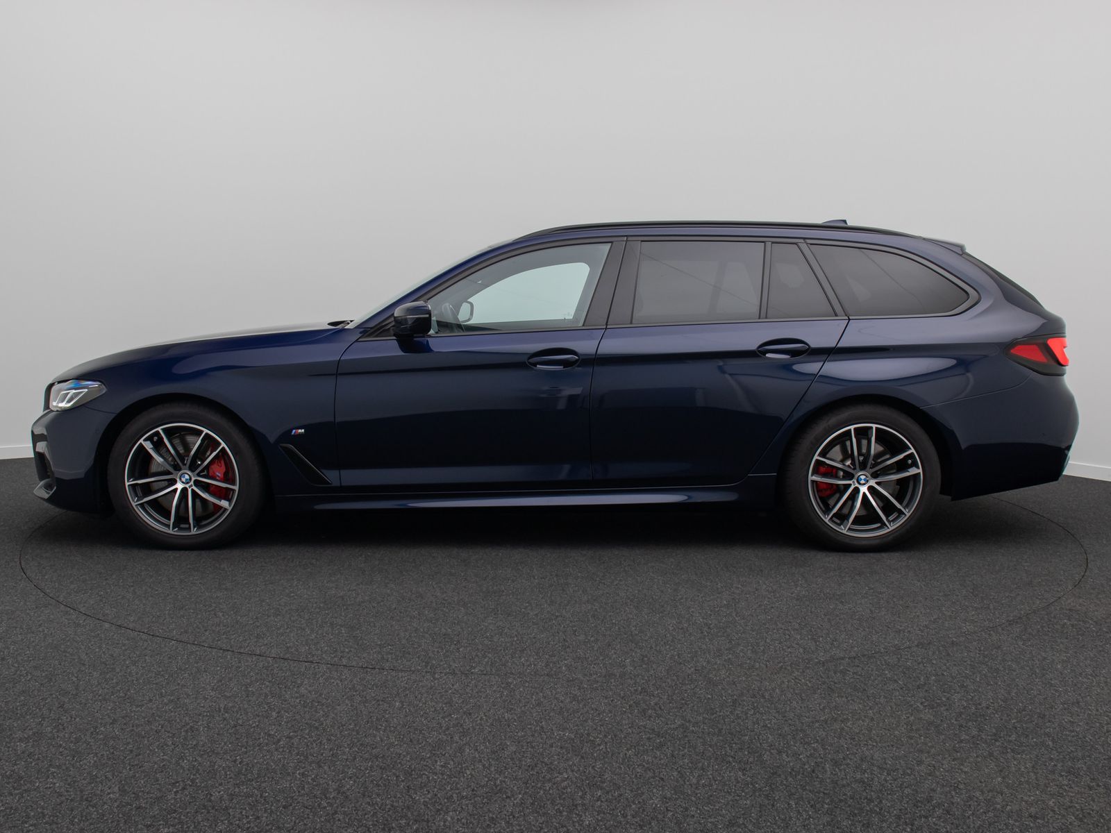 Fahrzeugabbildung BMW 540d xD M Sport Pro Kamera Laser HUD H/K Komfort