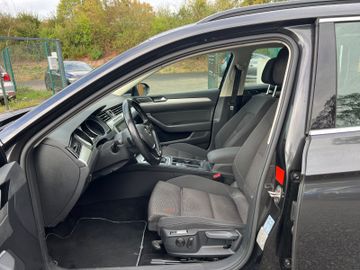 Volkswagen Passat Variant - 9
