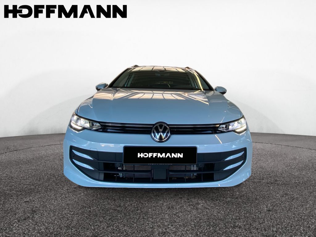 Fahrzeugabbildung Volkswagen Golf Variant 1.5TSI Life AHZV 5 Jahre NWGarantie