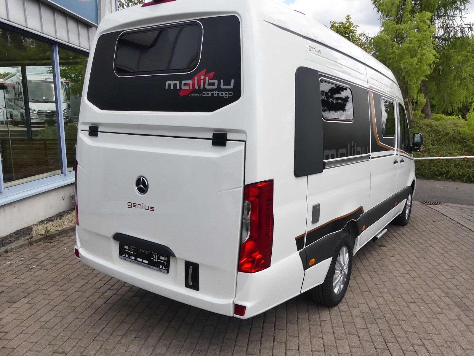 Fahrzeugabbildung Malibu Genius 641 LE  Dist,Autarkie,Navi,D6E,LED,Style