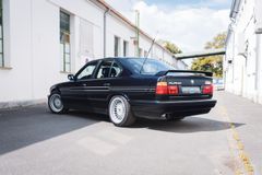 Fahrzeugabbildung ALPINA B10 Biturbo *Sonderlack / Büffel / Recaro*