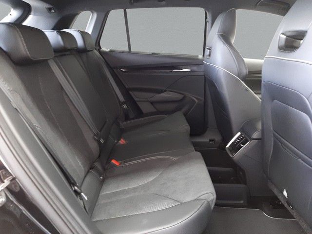 Fahrzeugabbildung Skoda Elroq 85 Sportline AHK Matrix Kamera HuD 21"