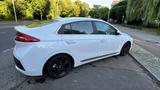 Hyundai IONIQ 1.6l GDi PLUG-IN HYBRID Premium Premium - Hyundai IONIQ aus 2017