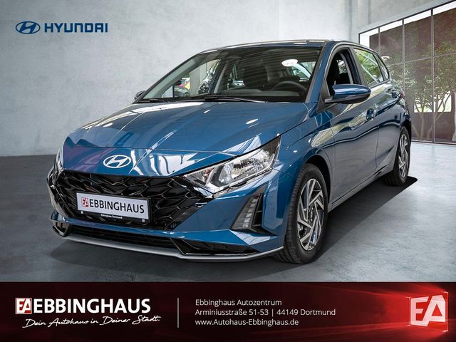 Hyundai i20 1.0 Trend Kamera Navi BOSE Spurhalteassi.