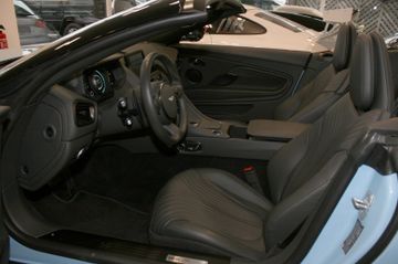 Fahrzeugabbildung Aston Martin DB11 4.0 V8 Volante