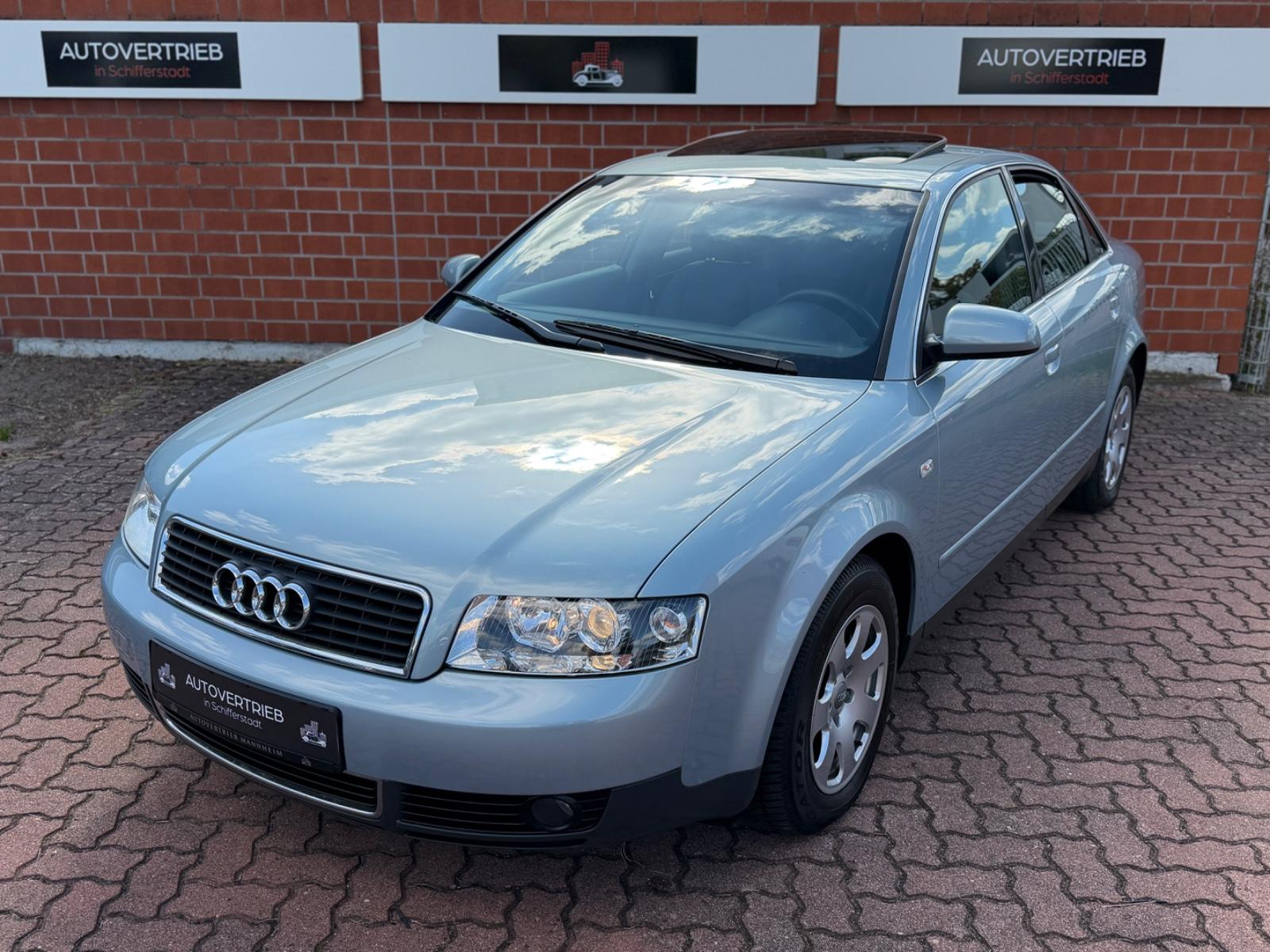 Audi A4 2.0 /S.HEFT/2.HAND/PDC/SCHIEBEDACH