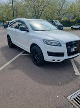 Audi Q7  7 sitze - Audi Q7 aus 2010