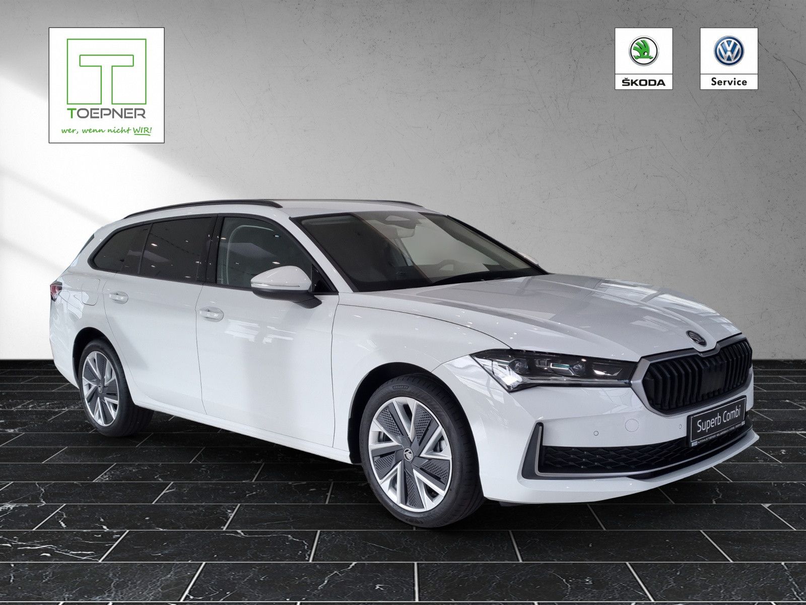 Fahrzeugabbildung SKODA Superb Combi Selection 2.0 TDI 142kW/193PS 4x4